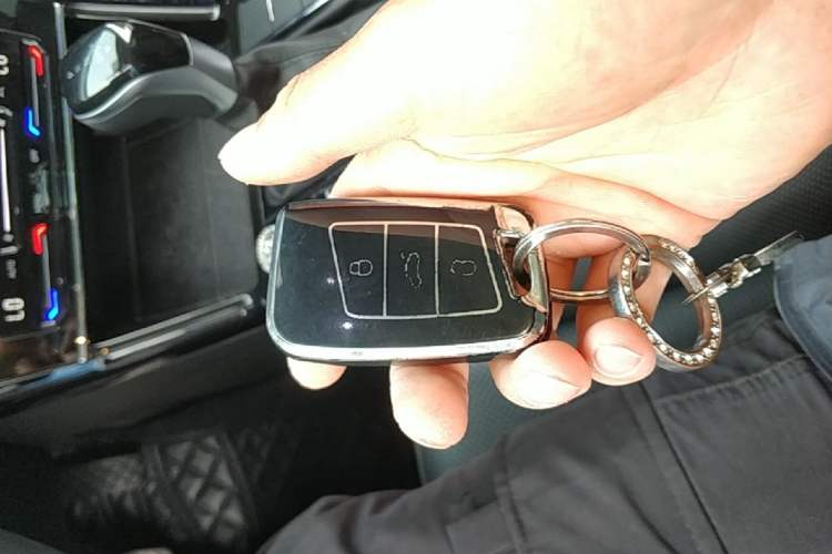 Used Volkswagen Passat 2023 Facelift 330TSI Luxury Edition Interior 1