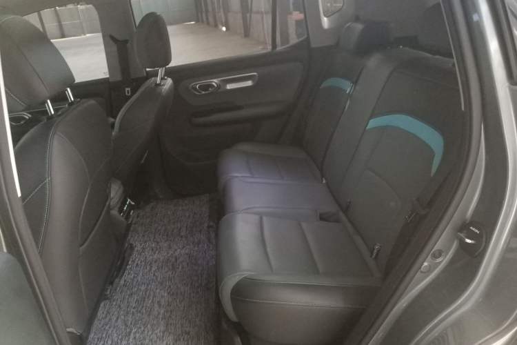 Used AION Y 2023 Younger Star Edition