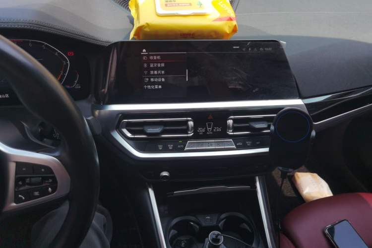 Used BMW 3 Series 2022 Restyled 320Li M Sport Package Audio And AC Panel