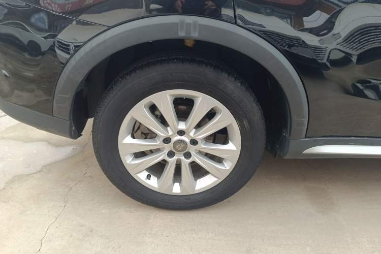 Used Roewe RX5 2018 20T Two-Wheel Drive Manual Flagship Edition