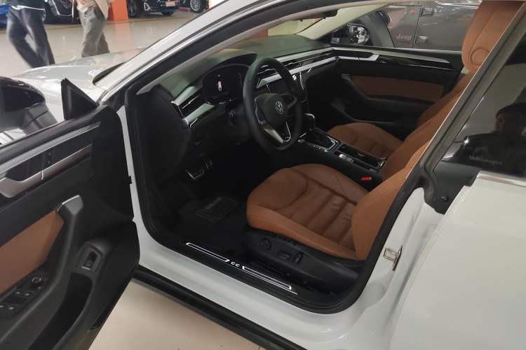 Used Volkswagen FAW-Volkswagen CC 2021 Estate Car 380TSI Vizion Edition