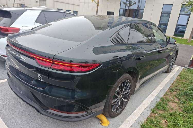 Used BYD Han 2022 EV 610 km All-Wheel-Drive Qianshan Cui Limited Edition