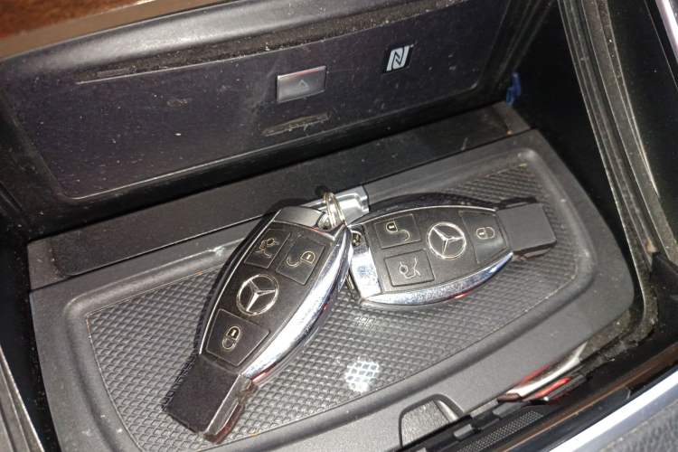 Used Mercedes-Benz S-Class 2014 S 320 L Business Model