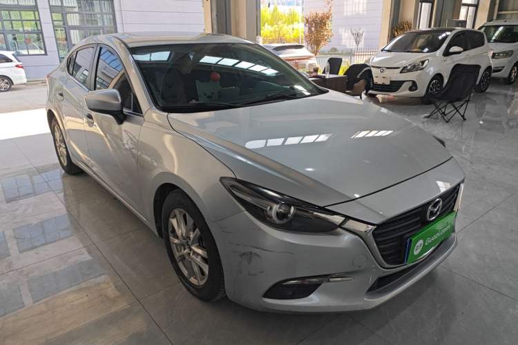 Used Mazda 3 Axela 2017 Sedan 1.5L Automatic Luxury Model Emission Standard China V Front Right 45 Deg