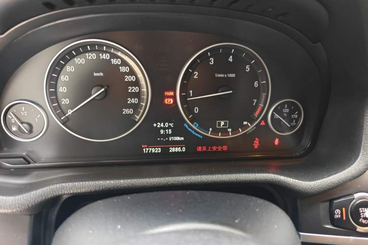 Used BMW X3 2013 xDrive28i Luxury Model
