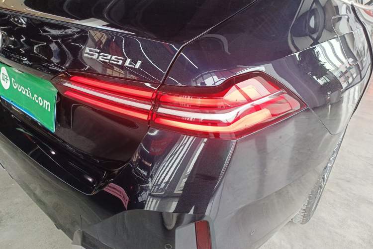 Used BMW 5 Series 2025 525Li M Sport Package
