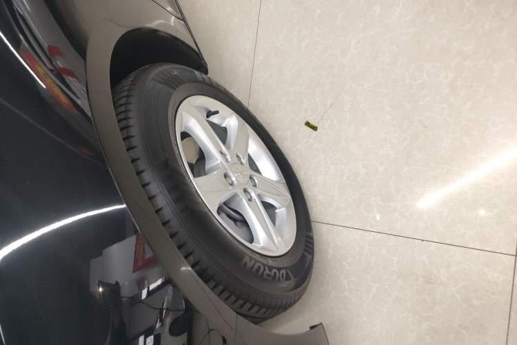 Used Chevrolet Malibu XL 2021 535T Automatic Sharp Edition Left Front Wheel Hub