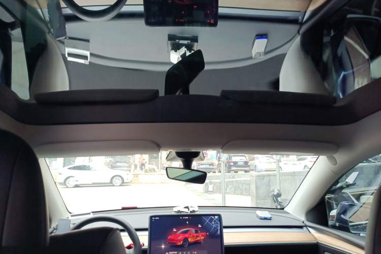 Used Tesla Model Y 2022 Rear-Wheel-Drive Version