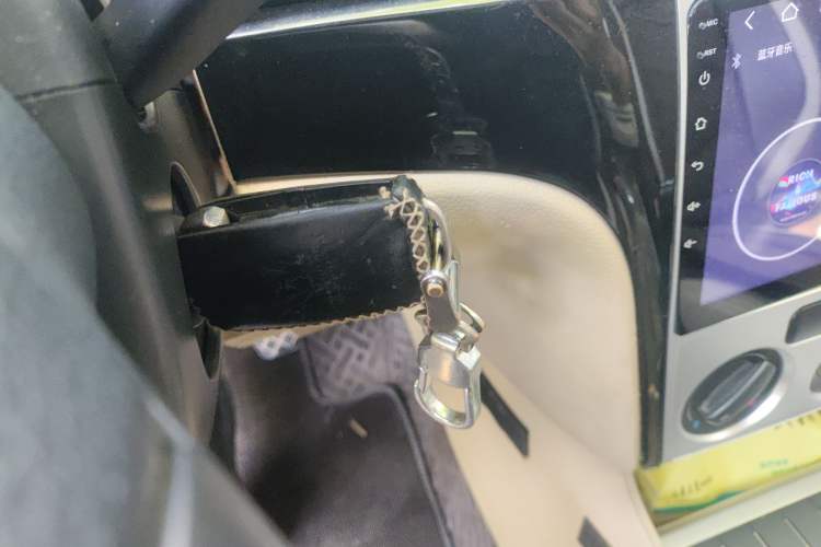 Used Volkswagen Lavida 2011 1.4 TSI Manual Prestige Edition
