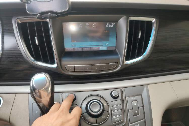 Used Buick GL8 2011 3.0L XT Luxury Business Flagship Edition