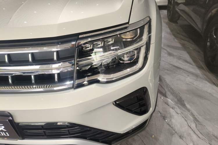 Used Volkswagen Teramont 2021 380TSI Four-Wheel Drive Prestige Flagship Edition Left Front Headlight