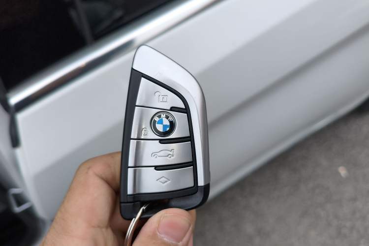 Used BMW 5 Series 2022 Second Facelift 525Li Luxury Package