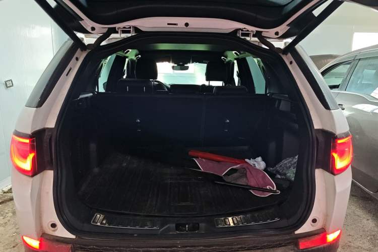 Used Land Rover Discovery Sport 2020 249 PS R-Dynamic Performance Edition