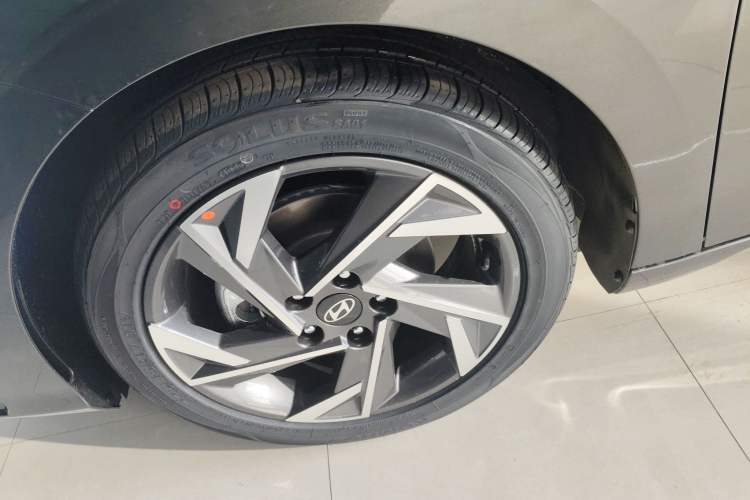 Used Hyundai Elantra 2023 1.5L CVT GLX Elite Edition
