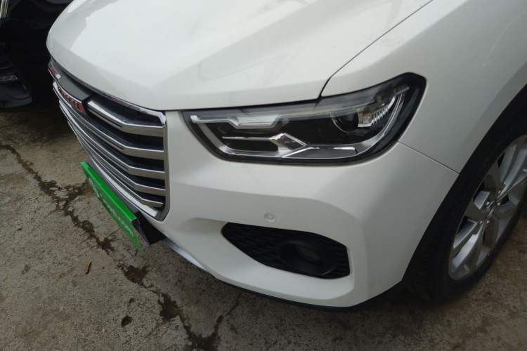 Used Haval H2s 2017 Red-Label 1.5T Dual-Clutch Luxury Model
