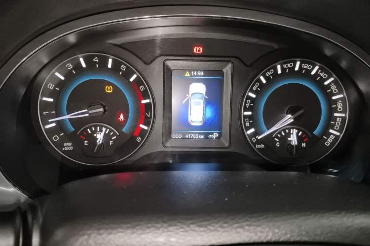 Used Haval H2 2017 Red-Label 1.5T Automatic Two-Wheel Drive Elite Model