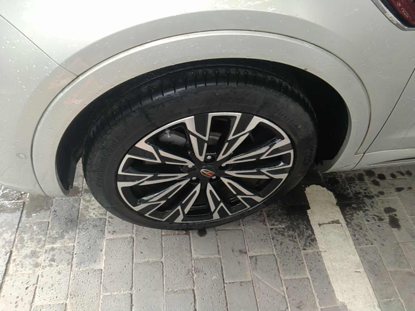 Hongqi HS5 2023 2.0T Four-Wheel Drive Flagship Pro Edition - Chinese Trim Ling — снимка 10
