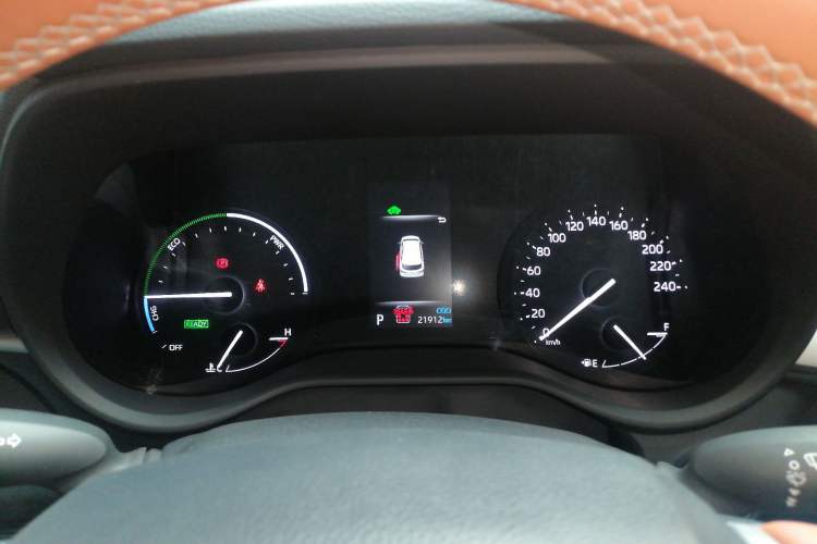 Used Toyota SIENNA 2024 2.5L Hybrid Four-Wheel Drive Prestige Edition Instrument Cluster