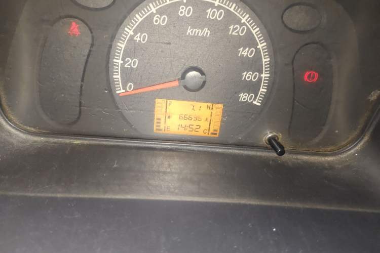 Used Wuling Zhiguang 2013 1.0L Practical Version