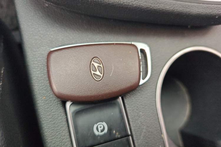 Used Hyundai Elantra (6th Generation / Lingdong) 2019 1.5L CVT ZhiXuan – Elite Version Interior 1