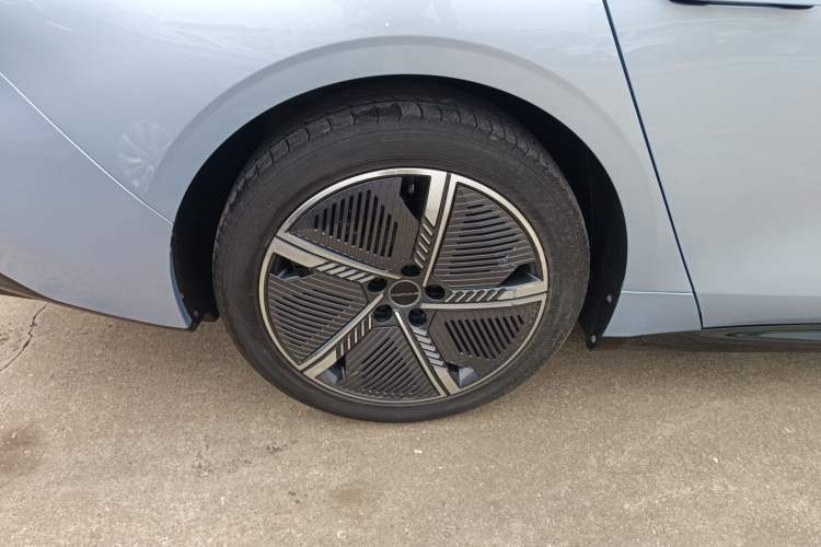 Used FORTHING Xinghai S7 2024 555 Luxury Edition