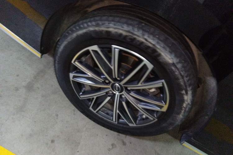 Used GAC Trumpchi M8 2024 Master Series 400T Ultimate Edition Right Rear Wheel Hub