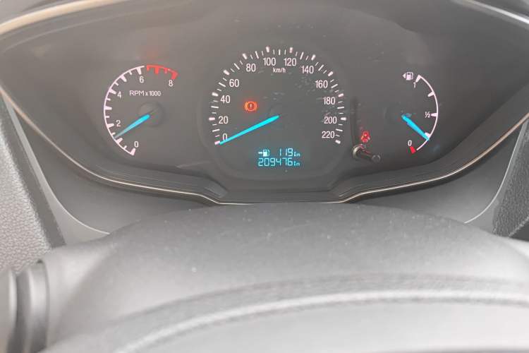 Used Ford Escort 2015 1.5L Manual Comfort Model
