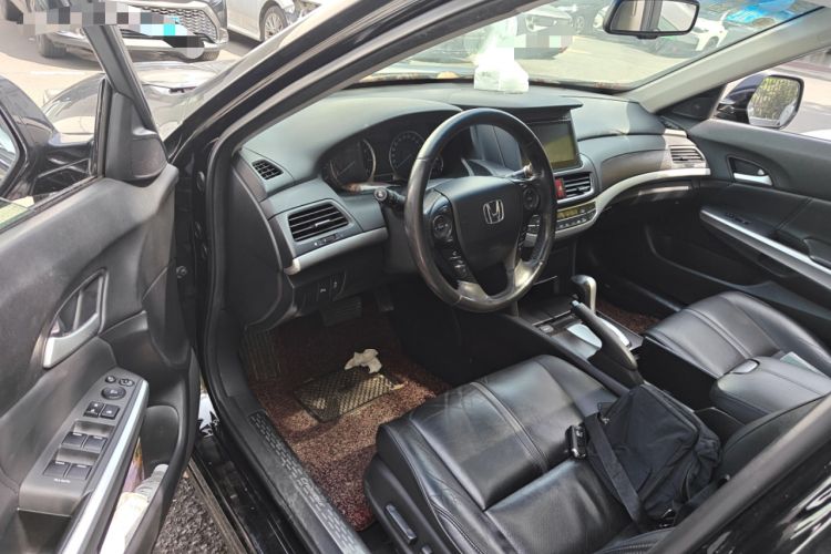 Used Honda Crosstour 2014 2.4L Luxury Edition Driver Seat