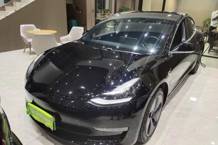 Used Tesla Model 3 2020 Long-Range Rear-Wheel-Drive Version
