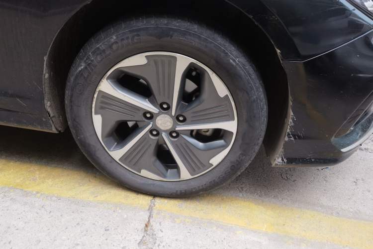 Used Hyundai Sonata Plug-in Hybrid 2018 2.0 PHE Smart Enjoyment Version China V Standard
