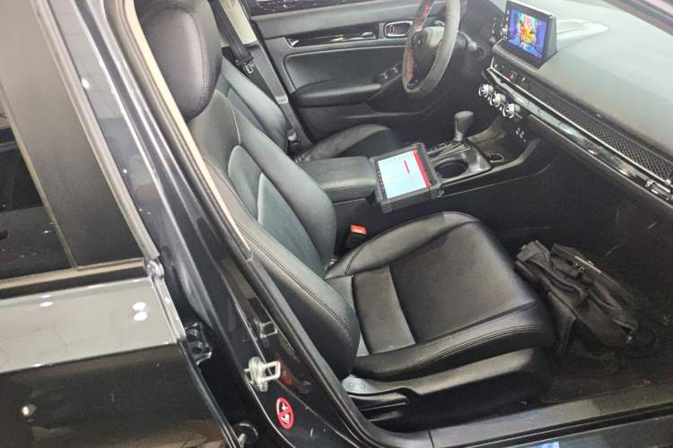 Used Honda Civic 2023 240TURBO CVT Dynamic Edition