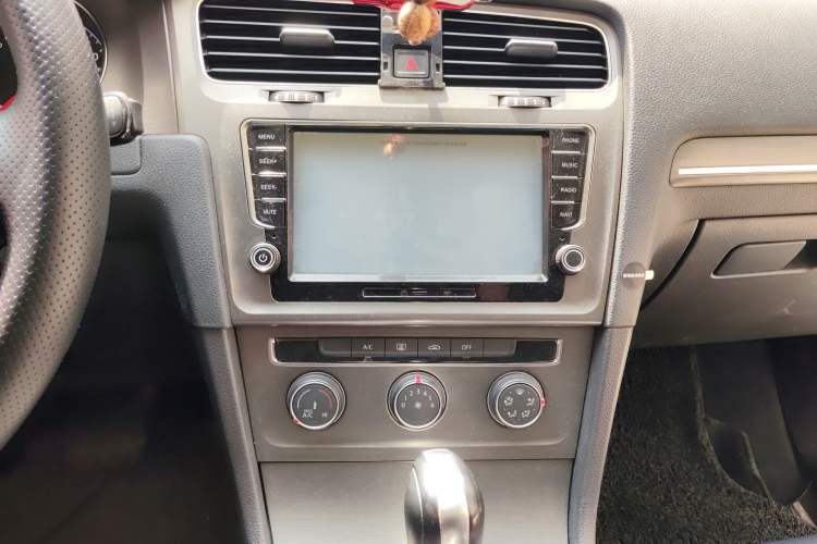 Used Volkswagen Golf 2014 1.4TSI Automatic Comfort Model
