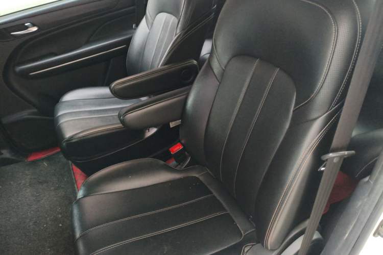 Used GAC Trumpchi M6 2019 270T DCT Luxury Edition (7-seater) China VI