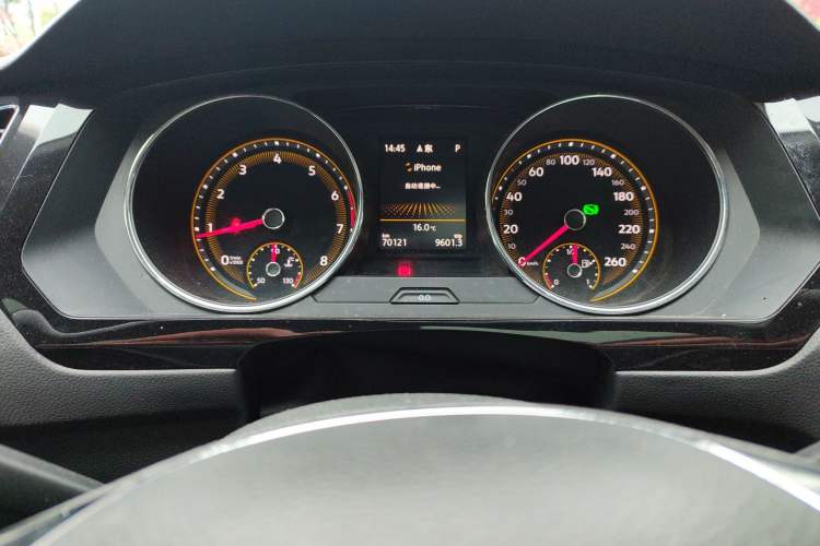 Used Volkswagen Tiguan L 2020 330TSI Automatic Two-Wheel Drive Panoramic Comfort Edition China VI Standard
