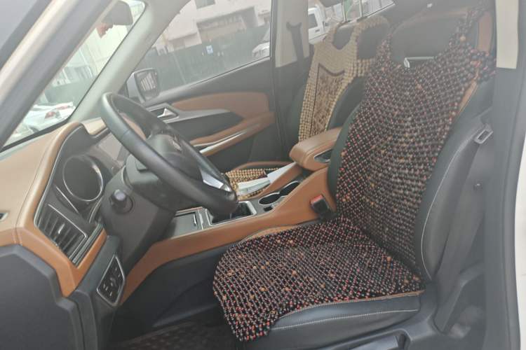 Used Zotye T300 2017 1.5L Manual Luxury Model Left Front Seat