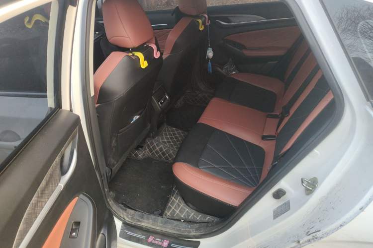 Used Changan Eado 2023 Changan Edition PLUS Blue Whale NE 1.4T GDI DCT Prestige Version
