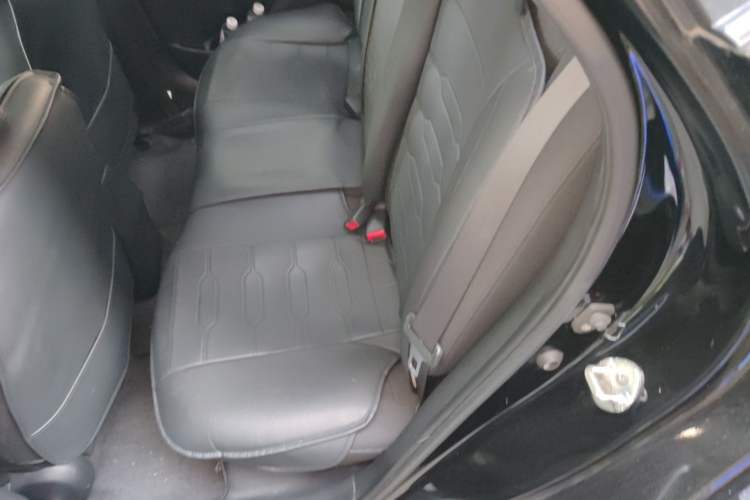 Used Hyundai Elantra (5th Generation / Langdong) 2016 1.6L Manual Luxury Model
