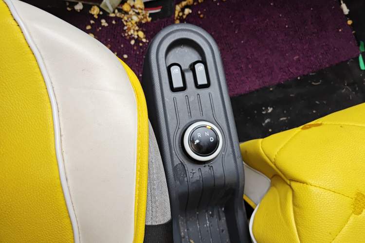 Used Wuling Hongguang MINIEV 2021 Macaron Premium Model – Lithium Iron Phosphate