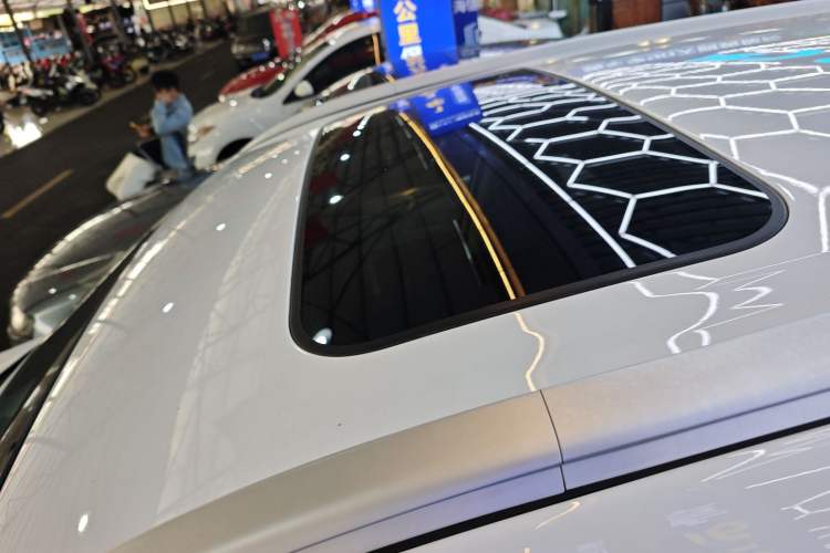 Used Geely Auto Emgrand X7 Sport 2021 Million Edition 1.8TD DCT Two-Wheel Drive Comfort Model