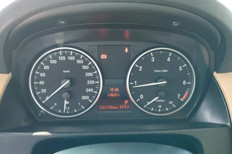 Used BMW X1 2010 sDrive18i Luxury Model Instrument Cluster