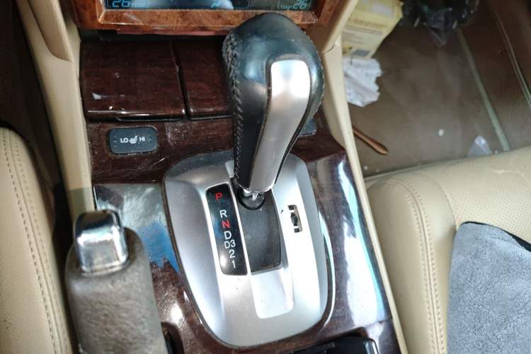 Used Honda Accord 2013 2.0L SE
