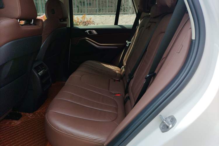 Used BMW X5 2021 xDrive30i X Design Package Left Rear Seat