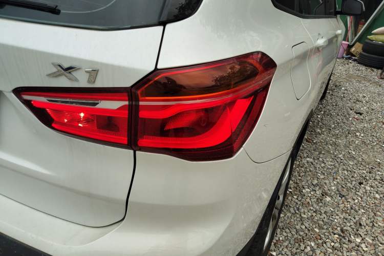 Used BMW X1 2016 sDrive18Li Premium Edition Exterior 3