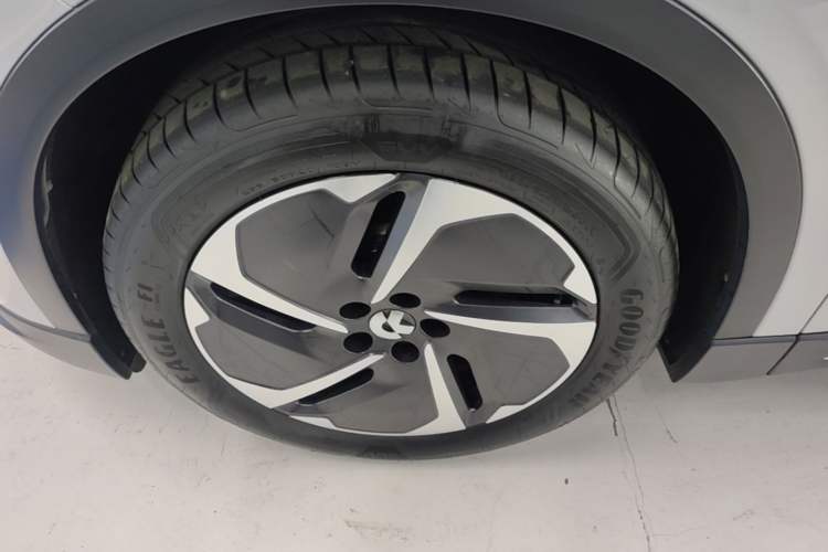Used Nio EC6 2023 75 kWh
