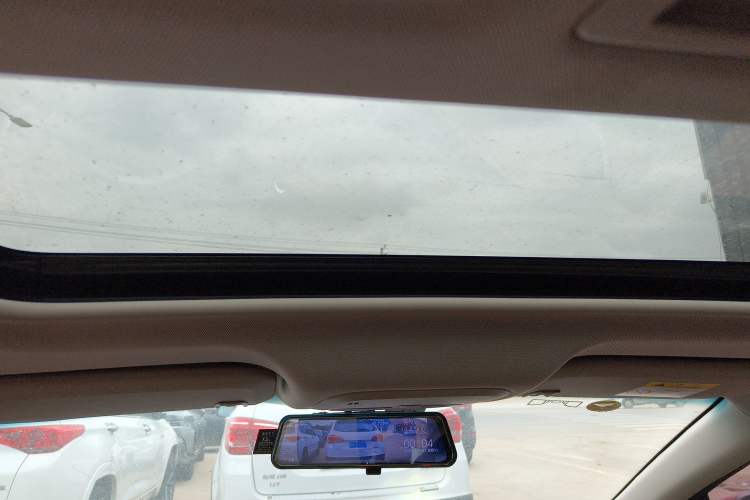 Used Chevrolet Monza 2022 320 Automatic Enjoyment Sunroof Version
