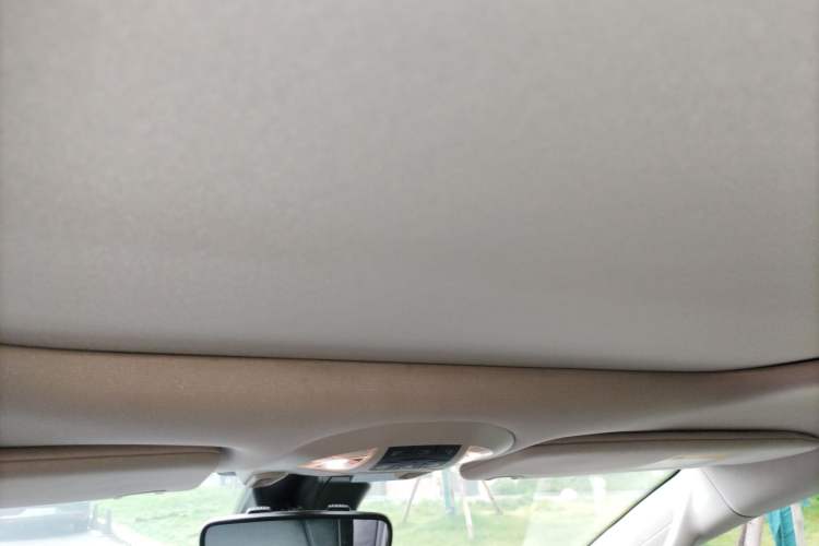 Used Chrysler Grand Voyager 2017 3.6L Premium Edition
