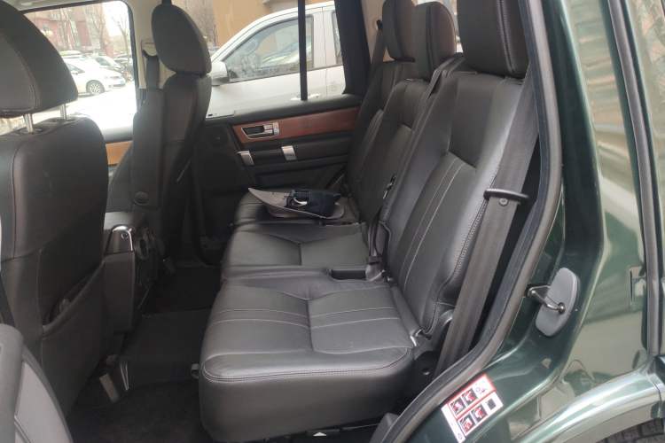 Used Land Rover Discovery 2010 5.0 V8 HSE Gasoline Model
