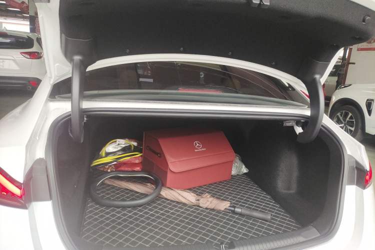 Used Roewe D7 2025 DMH 125 Excellence Edition