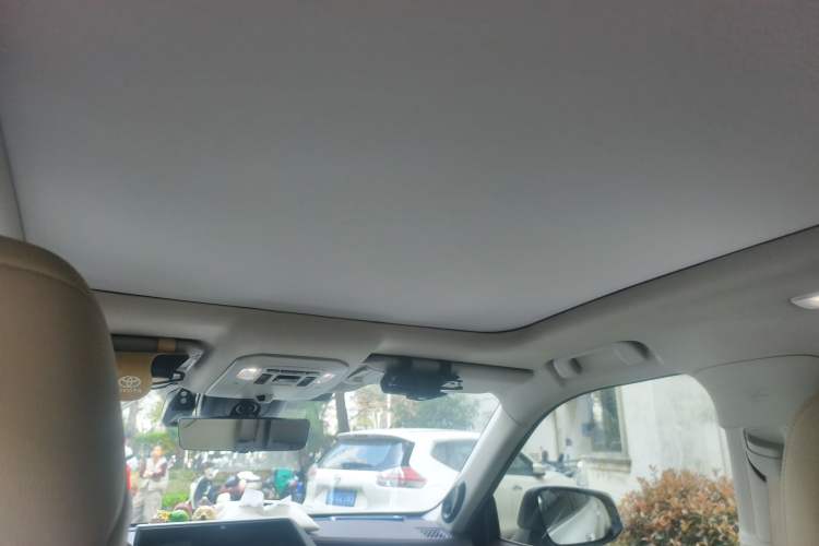 Used Toyota Highlander 2022 Dual-Engine 2.5L Four-Wheel Drive Supreme Edition 7-Seater Headliner