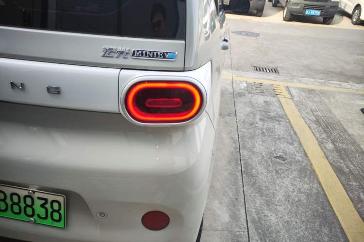 Used Wuling Hongguang MINIEV 2024 3rd Generation 215km Youth Edition